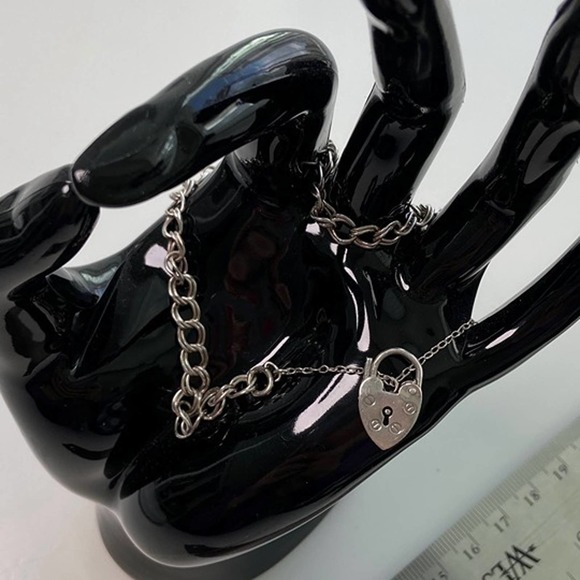 Vintage Sterling Silver Heart Clasp Lock Padlock Charm Bracelet LOCKET - Picture 8 of 8